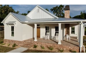 19019 HIGH SPRINGS MAIN STREET STREET, HIGH SPRINGS, FL 32643 Sold 01/02/25