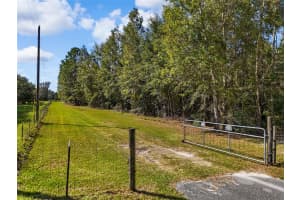 4760 OLD WIRE ROAD, FORT WHITE, FL 32038 Sold 06/17/25