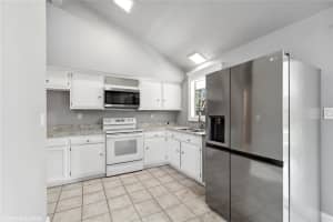 2411 54TH AVENUE, GAINESVILLE, FL 32653 Sold 11/18/24