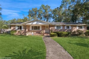 3750 16TH PLACE, GAINESVILLE, FL 32605 Sold 01/24/25