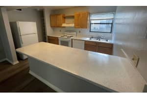 2811 ARCHER ROAD, GAINESVILLE, FL 32608 Sold 04/30/25