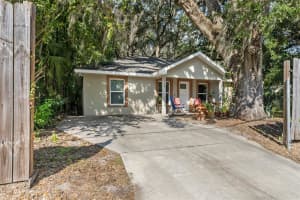 1820 UNIVERSITY AVENUE, GAINESVILLE, FL 32641 Sold 12/06/24
