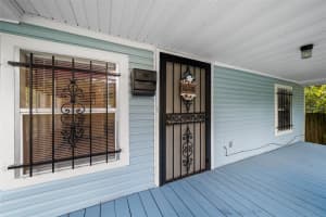 425 6TH PLACE, GAINESVILLE, FL 32601 Sold 04/25/25