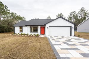 1243 Ne 130th Ter, SILVER SPRINGS