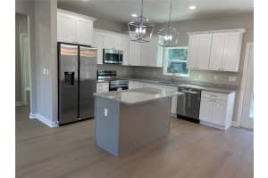 924 11TH STREET, GAINESVILLE, FL 32641 Sold 04/03/25