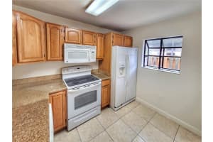 4032 21ST LANE, GAINESVILLE, FL 32607 Sold 04/28/25