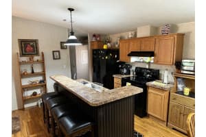 11098 112TH PLACE, CHIEFLAND, FL 32626 Sold 10/31/25