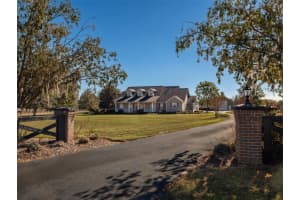 15833 48TH PLACE, ALACHUA, FL 32615 Sold 02/28/25