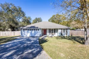 13640 136TH DRIVE, ALACHUA, FL 32615 Sold 02/27/25