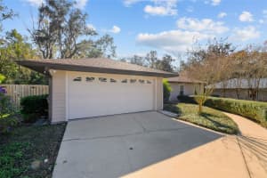 9401 4TH PLACE, GAINESVILLE, FL 32607 Sold 03/17/25