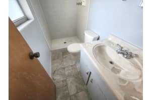 2727 54TH AVENUE, GAINESVILLE, FL 32653 Sold 02/04/25