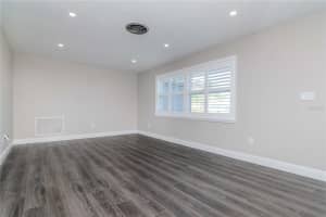 11172 60TH AVENUE, SEMINOLE, FL 33772 Sold 03/07/25