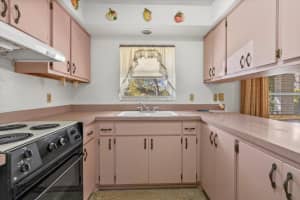 19 VENTURA DRIVE, DUNEDIN, FL 34698 Sold 01/08/25