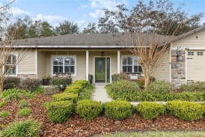 890 233RD DRIVE, NEWBERRY, FL 32669 Sold 04/08/25