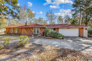 6025 52ND TERRACE, GAINESVILLE, FL 32653 Sold 04/28/25