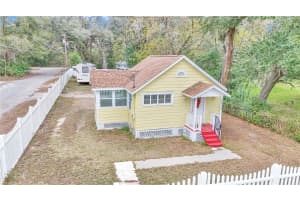 2605 SILVER SPRINGS BOULEVARD, OCALA, FL 34475 Sold 03/28/25