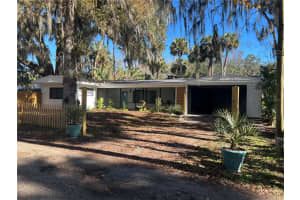 18223 145TH TERRACE, HAWTHORNE, FL 32640 Sold 04/17/25