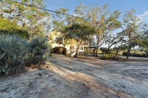 12631 HODGSON AVENUE, CEDAR KEY, FL 32625 - MLS#MFRGC527475