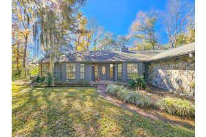 11306 220TH TERRACE, HAWTHORNE, FL 32640 Sold 02/28/25