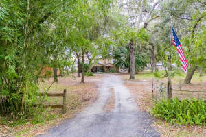 6437 BAKER ROAD, KEYSTONE HEIGHTS, FL 32656 Sold 05/06/25