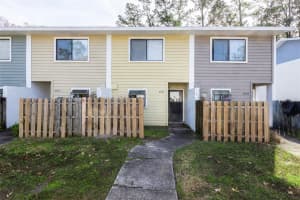 2027 39TH WAY, GAINESVILLE, FL 32607 Sold 04/25/25