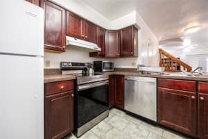 2027 39TH WAY, GAINESVILLE, FL 32607 Sold 04/25/25