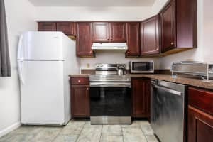 2027 39TH WAY, GAINESVILLE, FL 32607 Sold 04/25/25