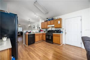 1211 21ST COURT, GAINESVILLE, FL 32641 Sold 03/07/25