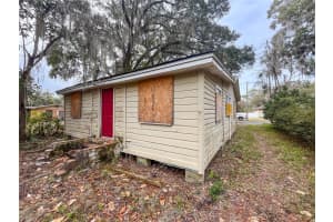 407 19TH DRIVE, GAINESVILLE, FL 32641 Sold 05/13/25