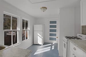 723 9TH AVENUE, GAINESVILLE, FL 32601 Sold 04/04/25