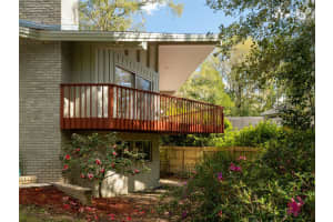 2135 28TH STREET, GAINESVILLE, FL 32605 Sold 05/30/25