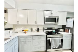 2820 39TH TERRACE, GAINESVILLE, FL 32606 - MLS#MFRGC527799