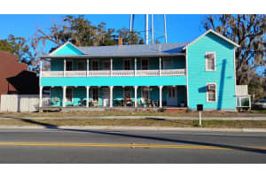 18431 HIGH SPRINGS MAIN STREET, HIGH SPRINGS, FL 32643 Sold 06/17/25