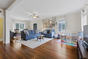 330 1ST AVENUE, WILLISTON, FL 32696 - MLS#MFRGC528021