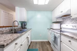 5330 34TH PLACE, GAINESVILLE, FL 32606 Sold 05/28/25