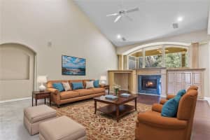 3737 39TH PLACE, GAINESVILLE, FL 32606 Sold 05/02/25