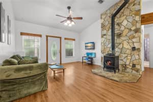 417 BARNEY STREET, HIGH SPRINGS, FL 32643 Sold 06/30/25