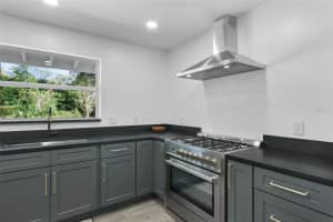 1503 17TH TERRACE, GAINESVILLE, FL 32605 Sold 06/03/25