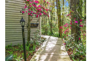 5230 86TH TERRACE, GAINESVILLE, FL 32608 Sold 04/02/25