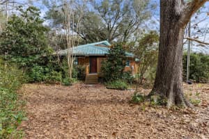 7230 200TH TERRACE, ALACHUA, FL 32615 Sold 04/10/25