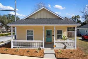 207 9TH STREET, GAINESVILLE, FL 32601 Sold 05/30/25