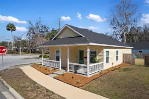 207 9TH STREET, GAINESVILLE, FL 32601 Sold 05/30/25