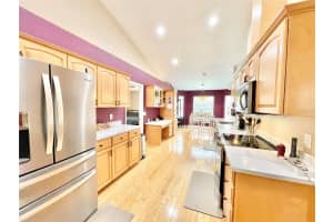 25533 20TH AVENUE, NEWBERRY, FL 32669 Sold 04/24/25