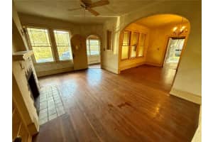 800 NE BOULEVARD, GAINESVILLE, FL 32601 Sold 04/10/25