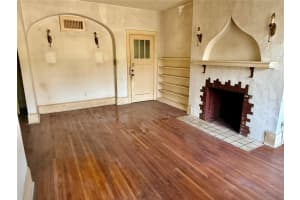 800 NE BOULEVARD, GAINESVILLE, FL 32601 Sold 04/10/25