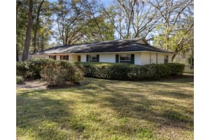 900 39TH STREET, GAINESVILLE, FL 32605 Sold 04/15/25