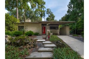 2712 5TH PLACE, GAINESVILLE, FL 32607 Sold 04/30/25