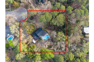 8624 4TH PLACE, GAINESVILLE, FL 32607 Sold 04/17/25
