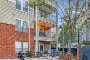 1142 9TH ROAD, GAINESVILLE, FL 32601 Sold 05/14/25