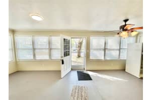 1140 6TH AVENUE, GAINESVILLE, FL 32641 Sold 04/30/25